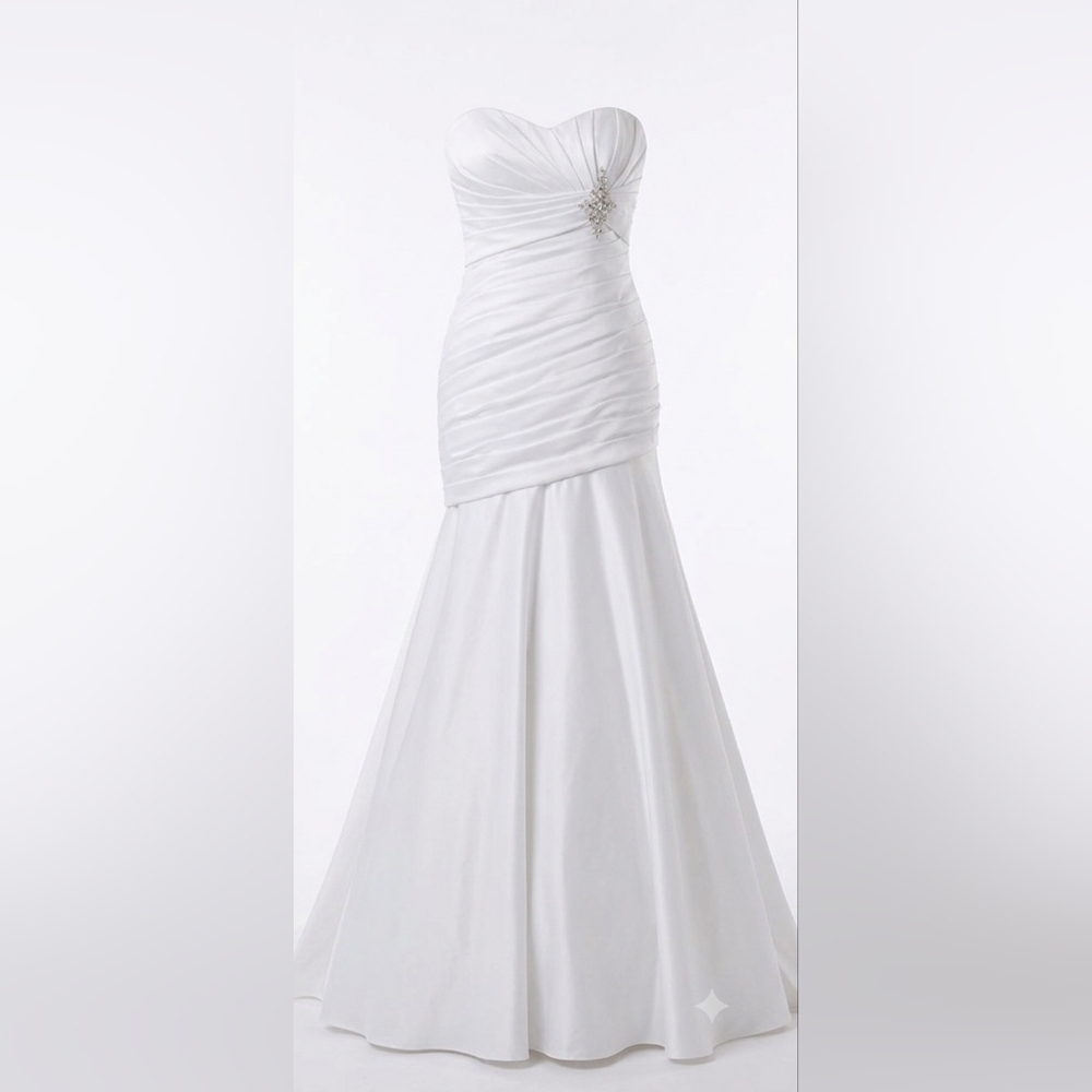 Strapless Ruched White Wedding Dress